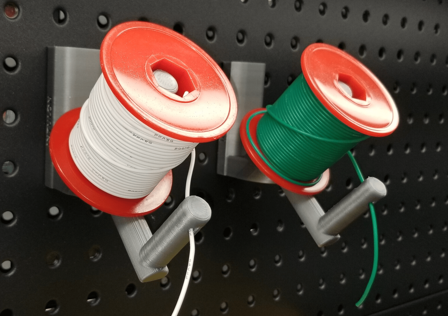 Electrician's Magnetic Wire Spool Holder by Intulon - Intulon